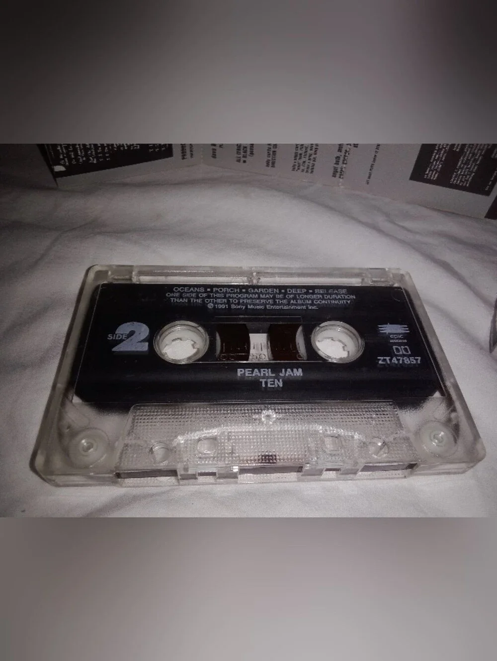 Vintage Pearl Jam ten Music Cassette Tape 1981 Sony Music Entertainment